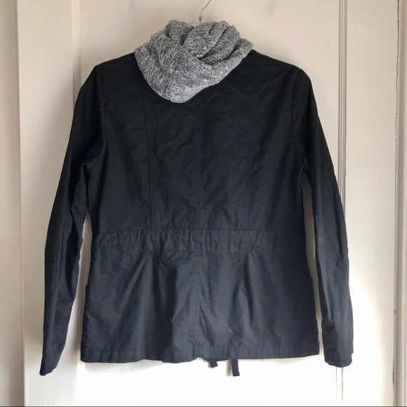 F21 Black Hooded Sweatshirt Jacket - Picture 5 of 5